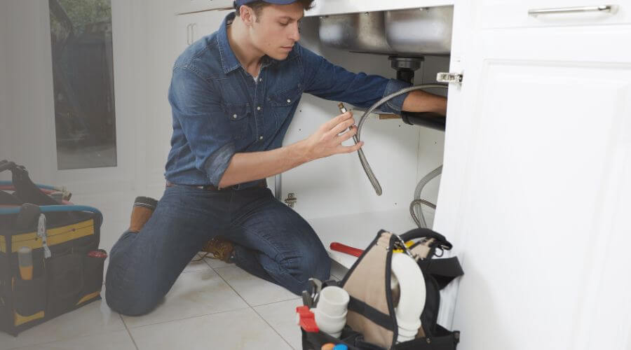 Emergency Leak Repair in Nazlini, AZ